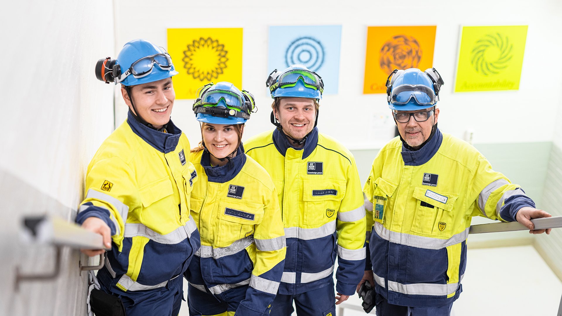 Yara kuvapankki henkilot55 NimetPois 1920×1080