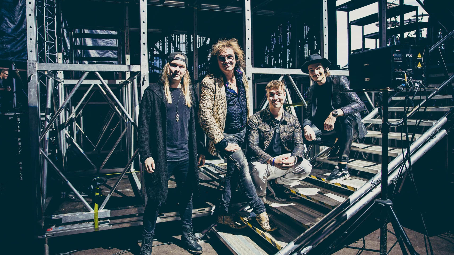 Costello-rock-n-roll-boys