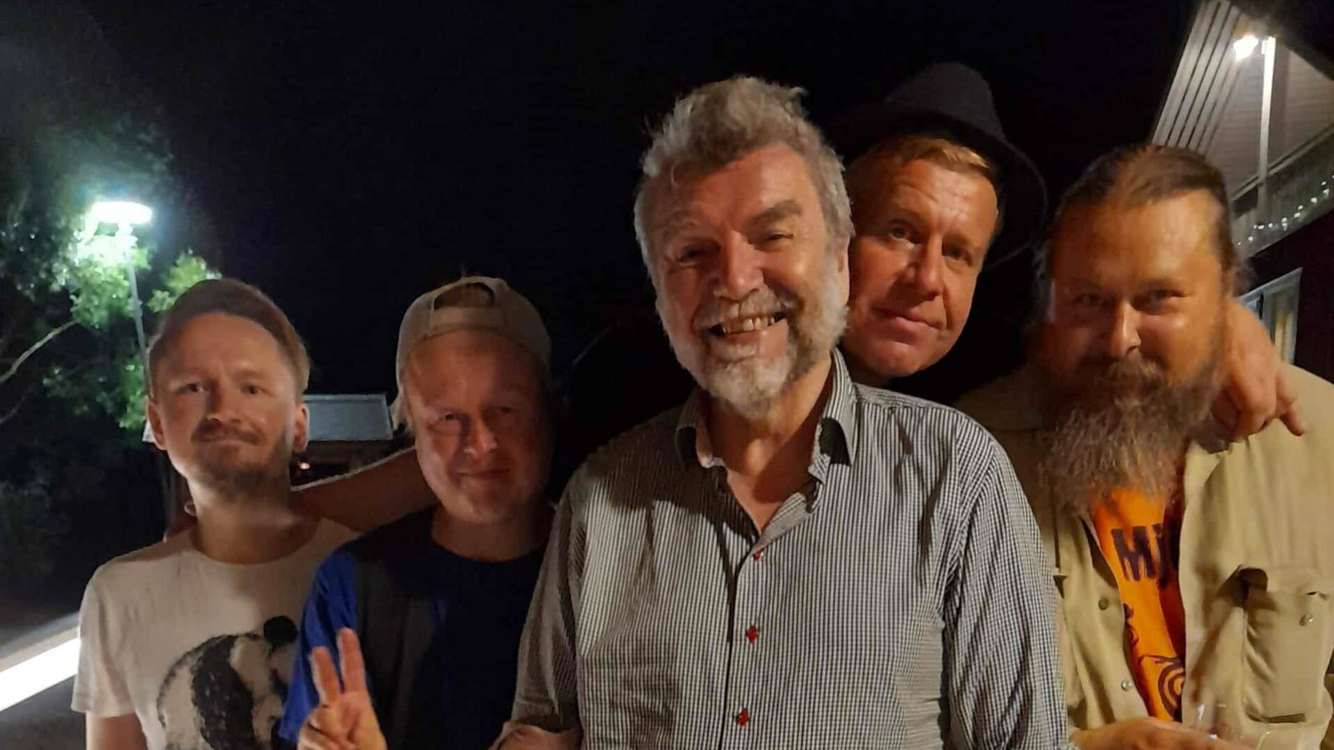 Kauko-Royhka-ja-Royhkeat-kuvaaja_-scaled-1