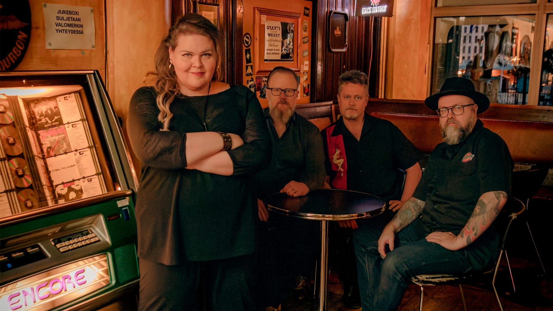 Tres-Pistoleros-e-Dona-Kay