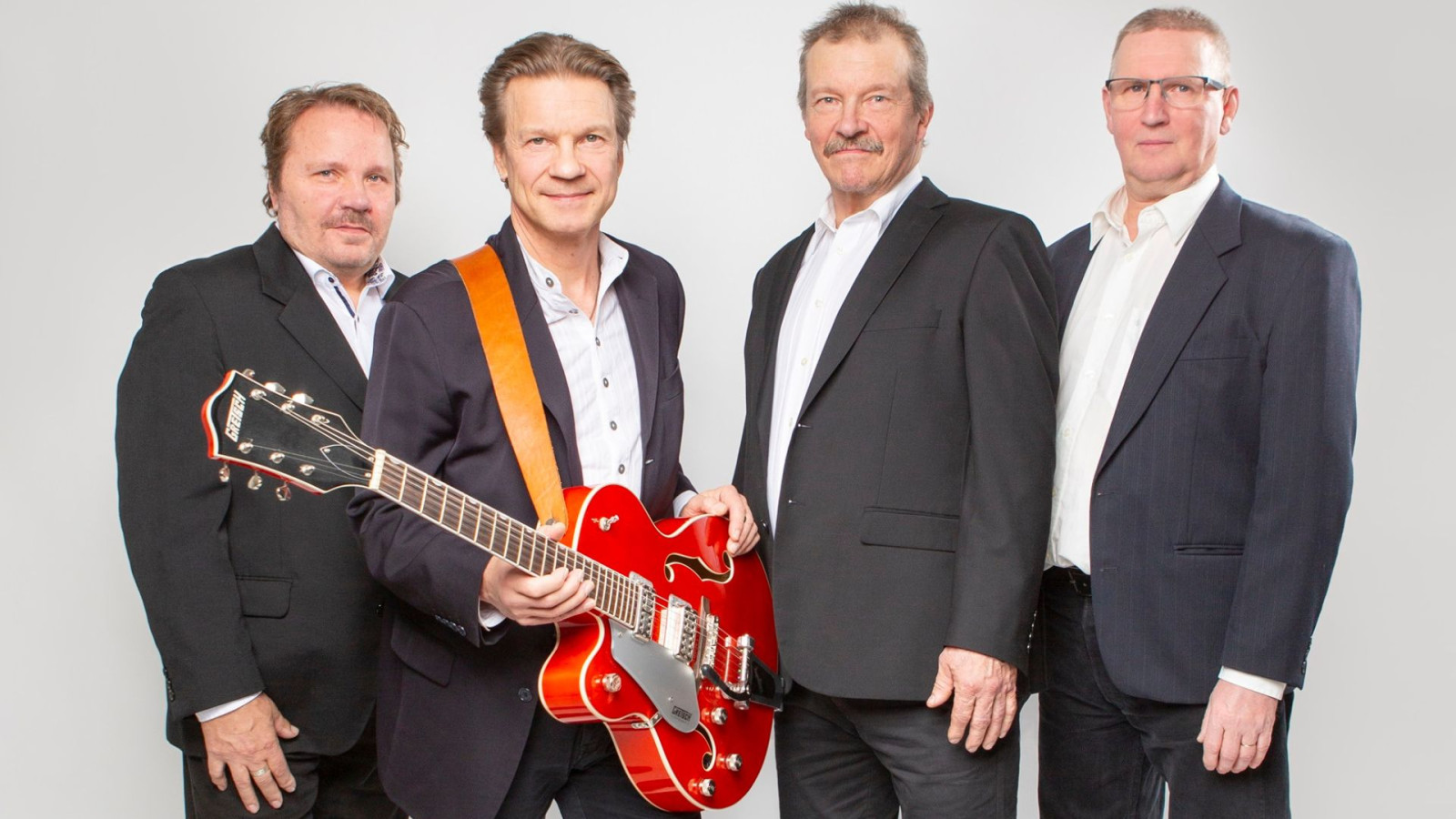 iltatanssit-ismo-pentikainen-pelipojat-image_1-jpg